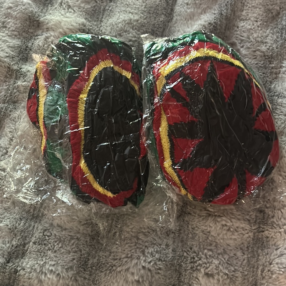 Bob Marley Rasta Beanie Hat with Dreadlocks NWOT - Picture 4 of 4